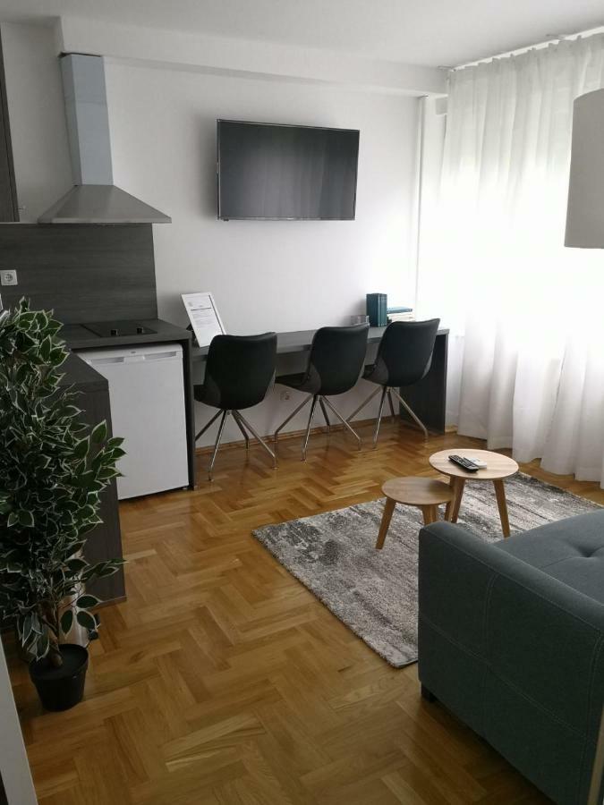 Apartments Ali Загреб Экстерьер фото